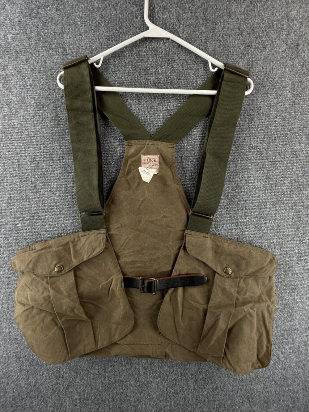 VTG CC Filson 30SH Chest Pack Fly Fishing Brown USA Cargo SUP Waxed Cotton Men
